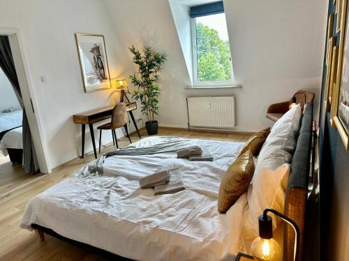 Stylish im Altbau, Netflix, Sonos, nahe 3M und Vorwerk, Wuppertal (photo 5)
