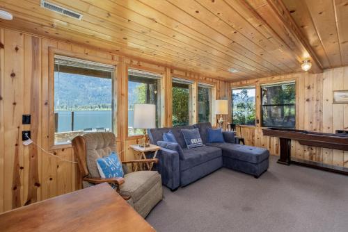 All About the Lake by NW Comfy Cabins