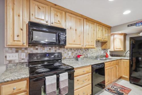 Cozy American Fork Retreat with Electric Fireplace in American Fork