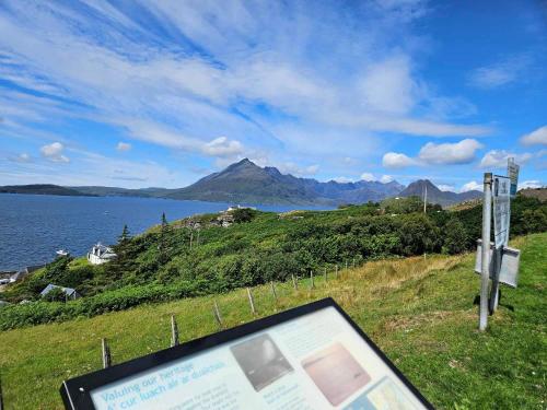 Kilátás, Hillside House in Elgol