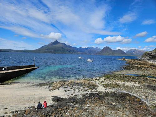 Strand, Hillside House in Elgol