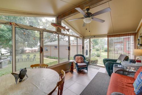 Lakefront Cottage w/ Deck Near Indiana Beach! in Monticello (IN)