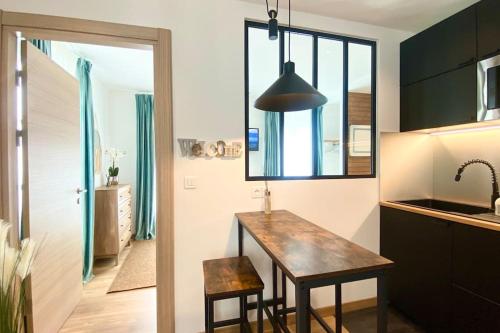 appartement avec vue jardin proche de Paris in Свети-Морис