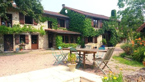 Balkons/terase, Maison des Arts en Périgord vert (Maison des Arts en Perigord vert) in Abjat-sur-Bandiat