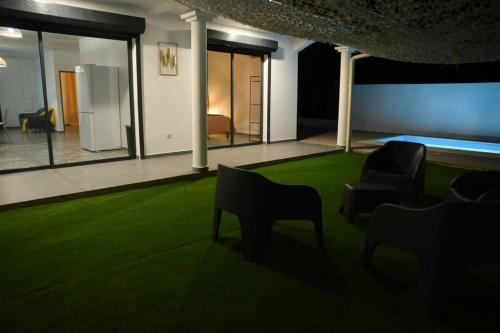 La Palmeraie Lodge Terrasse & Piscine et Jacuzzi in Matoury