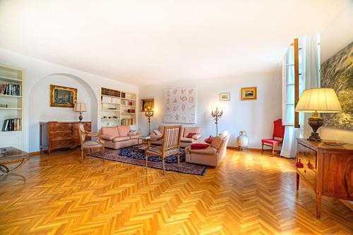 Luxury Apartment in Siena