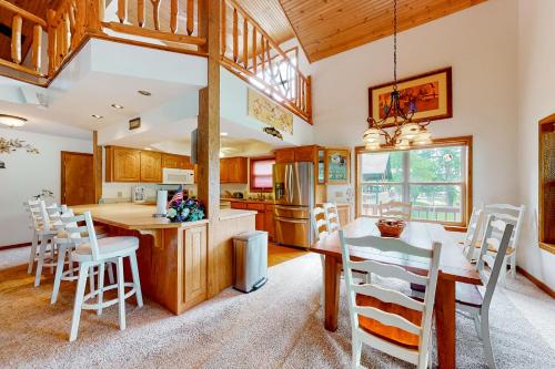 Edgewater Beach Resort 19 in Forsyth, USA