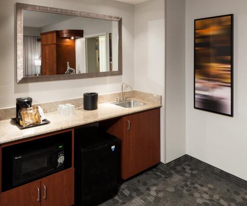 Courtyard by Marriott Miami at Dolphin Mall, Miami (photo 10)