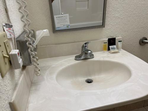 Microtel Inn and Suites by Wyndham - Lady Lake/ The Villages