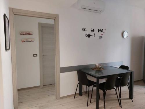 Titti's House - Parcheggio custodito in garage gratis, Janov (fotografie 9)