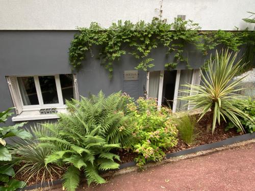 appartement indépendant avec piscine