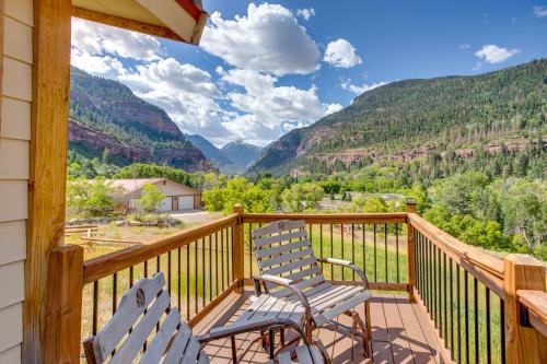 Stunning Ouray Escape with Panoramic Mountain Views! - image 11