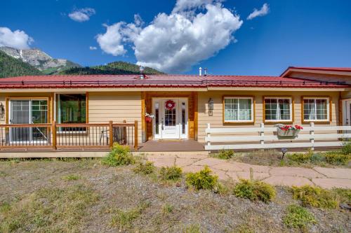 Stunning Ouray Escape with Panoramic Mountain Views! - image 12