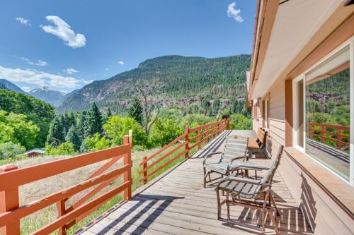 Beautiful Ouray Home with Patio - 3 Mi to Downtown!