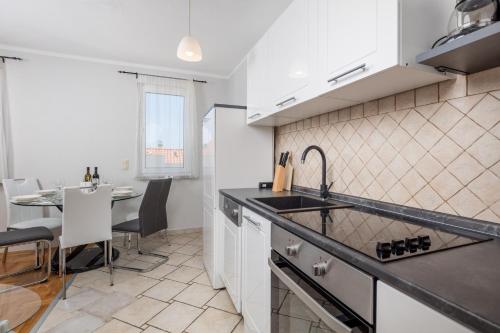Apartments Marijana Devčić Brzac - image 3