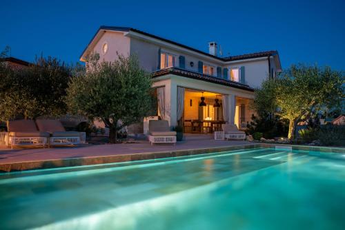 Casa Leccino