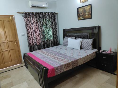 New luxury guesthouse - image 8