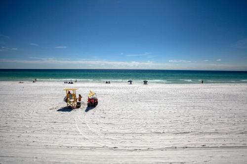 Beachside I by Panhandle Getaways - image 14