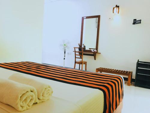 Deluxe Double Room image 2