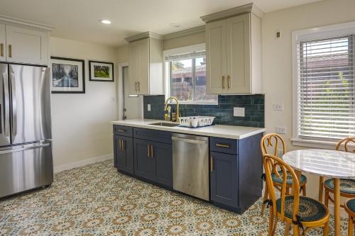 Stunning Bay-View Home in Kensington! in El Cerrito (CA)