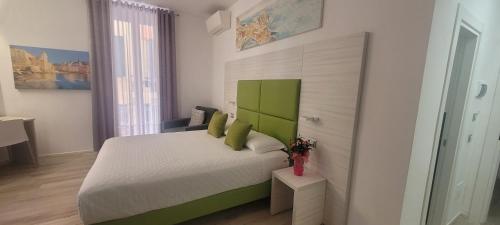 King Suite with Balcony room in Affittacamere 5 Terre Dolci Sogni