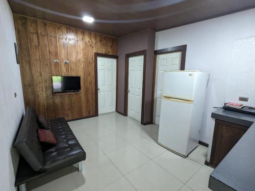 . Apartamento privado cerca de piscinas termales.