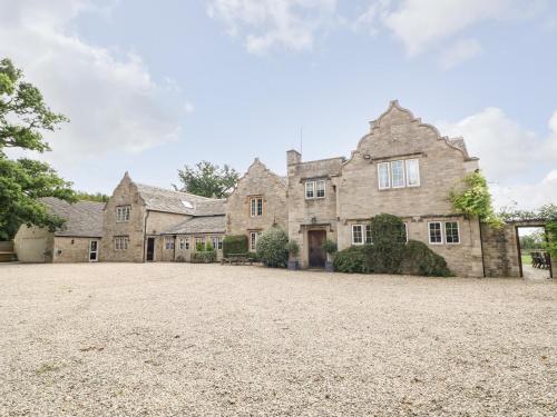 Home Farm (16) WITNEY - image 4