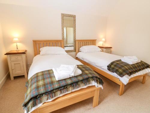 Home Farm (16) WITNEY - image 9
