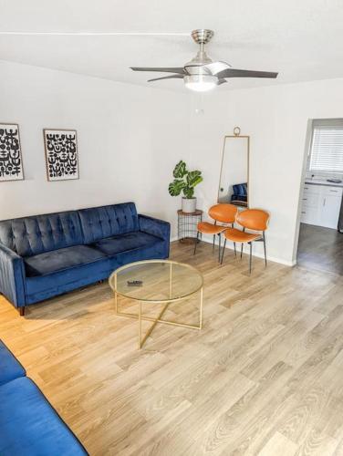Vibrant 2BR Gem in Central Scottsdale