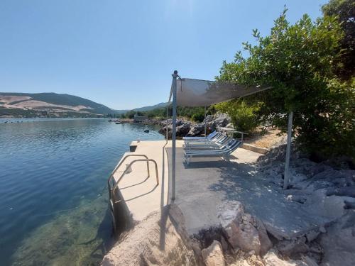 Apartments by the sea Zuronja, Peljesac - 13202