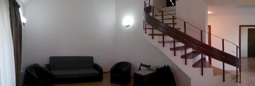Three-Bedroom Villa image 7