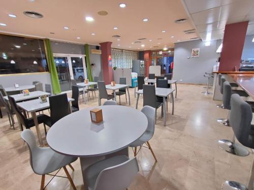 Hotel Cogullada - image 2