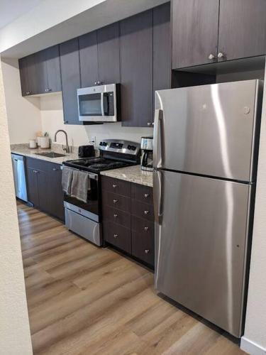 1 Bedroom Fully Furnished Luxury Apartment near Garden of Gods in Colorado Springs, USA