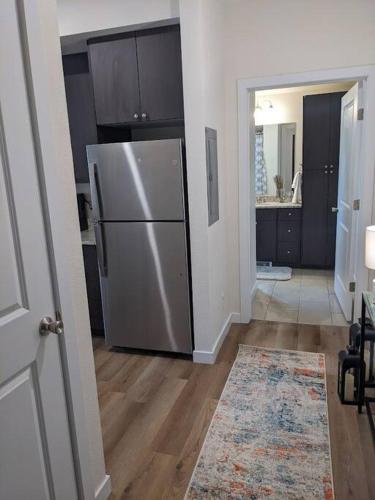 1 Bedroom Fully Furnished Luxury Apartment near Garden of Gods in Colorado Springs, USA
