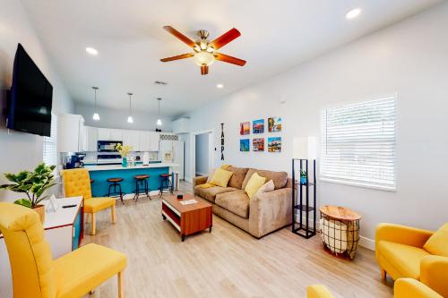Baycation on Arch in Tampa, USA