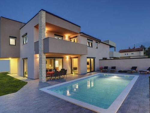 Villa in Valbandon with Private Pool, Valbandon (fotografie 10)