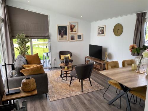 Chalet in Gelderland with Spacious Garden, Lathum (photo 5)