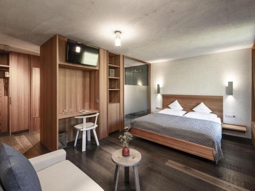  Pet-Friendly Mountain Escape in Seis am Schlern