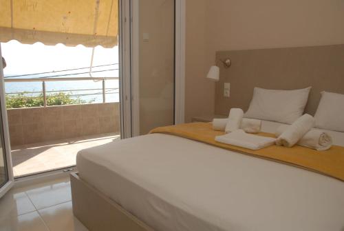 Eleni Kandilari Rooms – khách sạn tại Velika (Larisa)