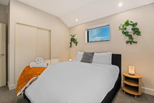 Lakeside Living - Alpine 1A