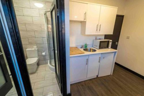 Cosy top floor studio available near the city!, Birmingham (fotografie 8)