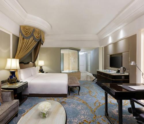 480378684 InterContinental Chengdu Global Center by IHG