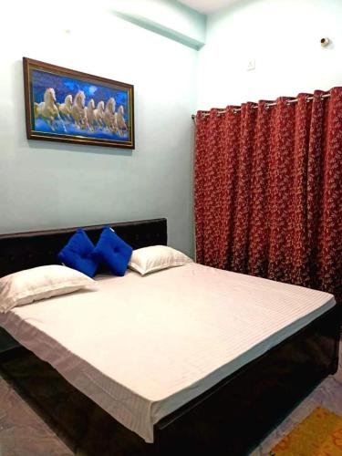 BANARAS APARTMENT