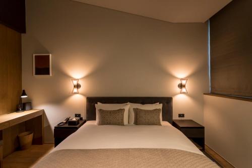 Standard Double Room image 5