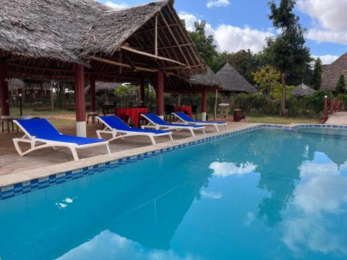 Lake Jipe Eco Lodge