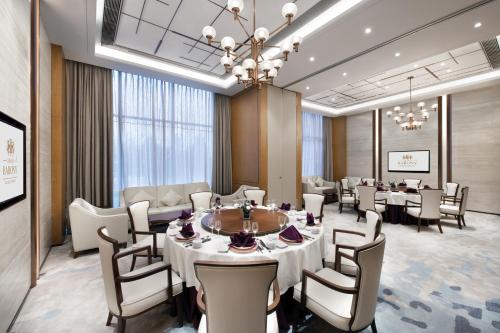 Grand Barony Qingdao Airport Hotel