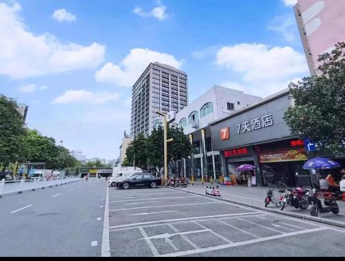 7 Days Inn Foshan Lecong Furniture Branch