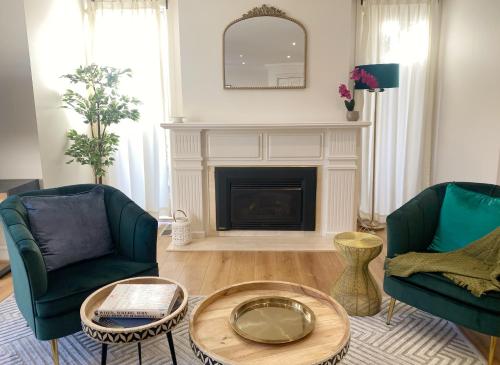 Art Deco in Toorak in Toorak