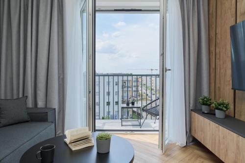 Ruang bersama/area TV, Exclusive Apartment with Balcony & Parking Wrocław by Renters Prestige (Exclusive Apartment with Balcony & Parking Wroclaw by Renters Prestige) in Jagodno