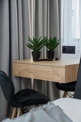Exclusive Apartment with Balcony & Parking Wrocław by Renters Prestige - image 5